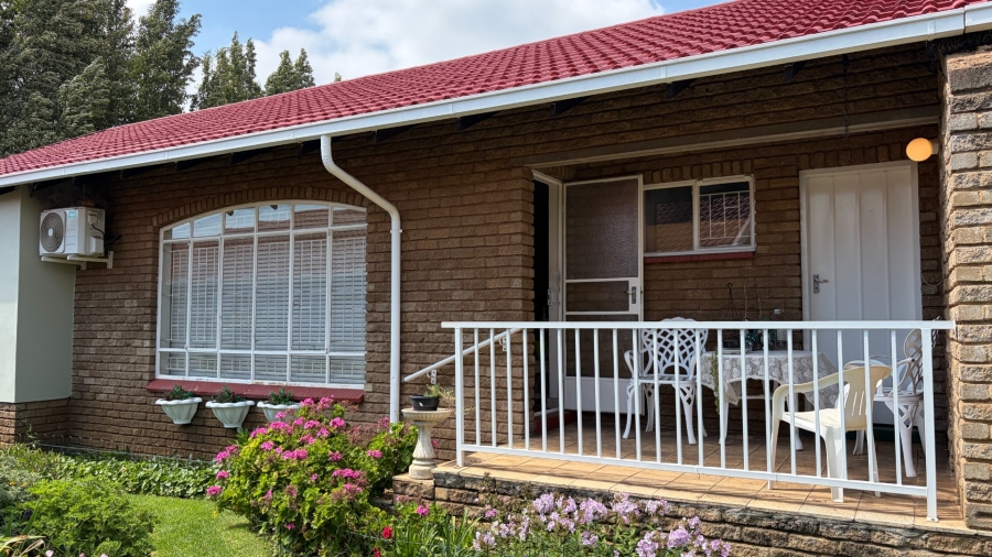 2 Bedroom Property for Sale in Miederpark North West